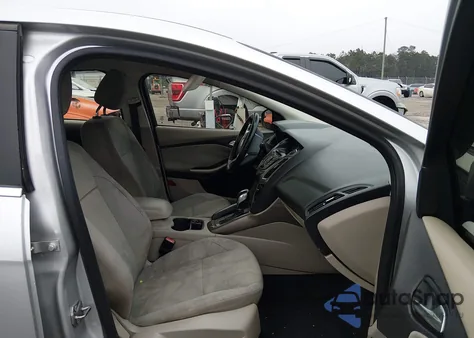 2012 Ford Focus Sel z USA, uszkodzony, nr VIN 1FAHP3H26CL330983